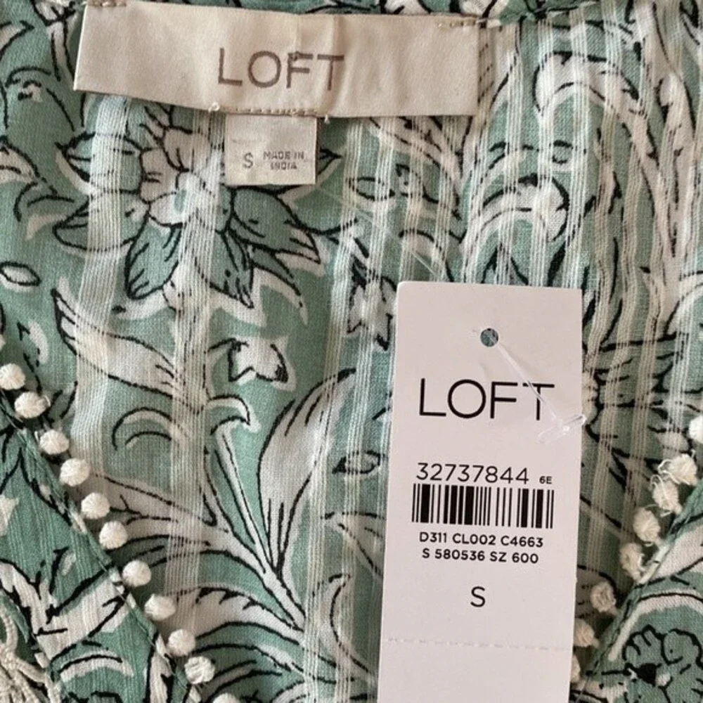 Loft Spring Bloom Lacy Ruffle Peplum Top Floral Flutter Cap Sleeve V-Neck - Picture 9 of 15